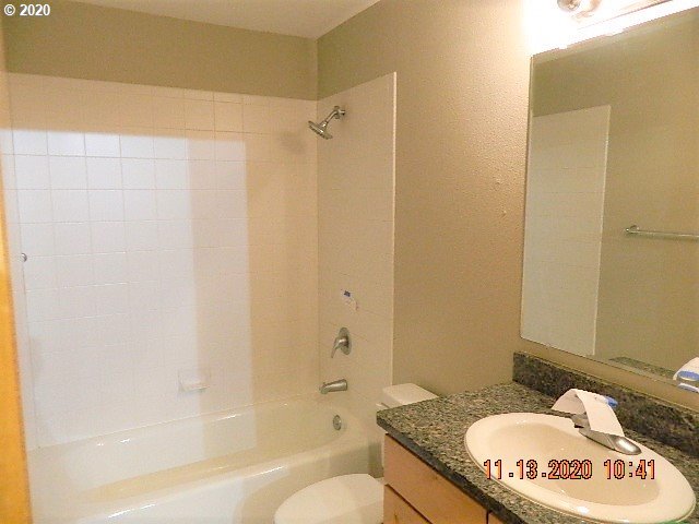 Photo #6: 20304211 Listing 