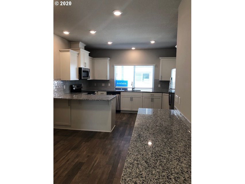 Photo #6: 20306412 Listing 