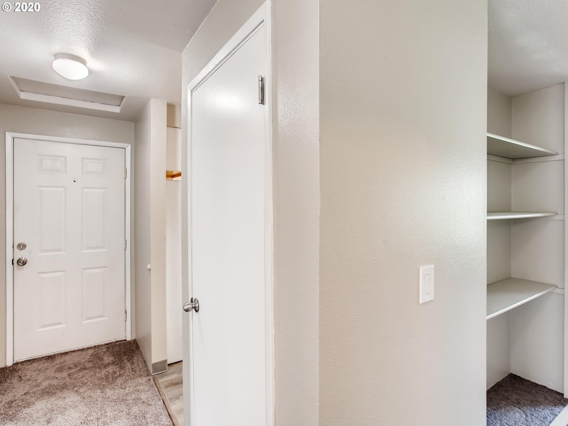 Photo #6: 20314797 Listing 