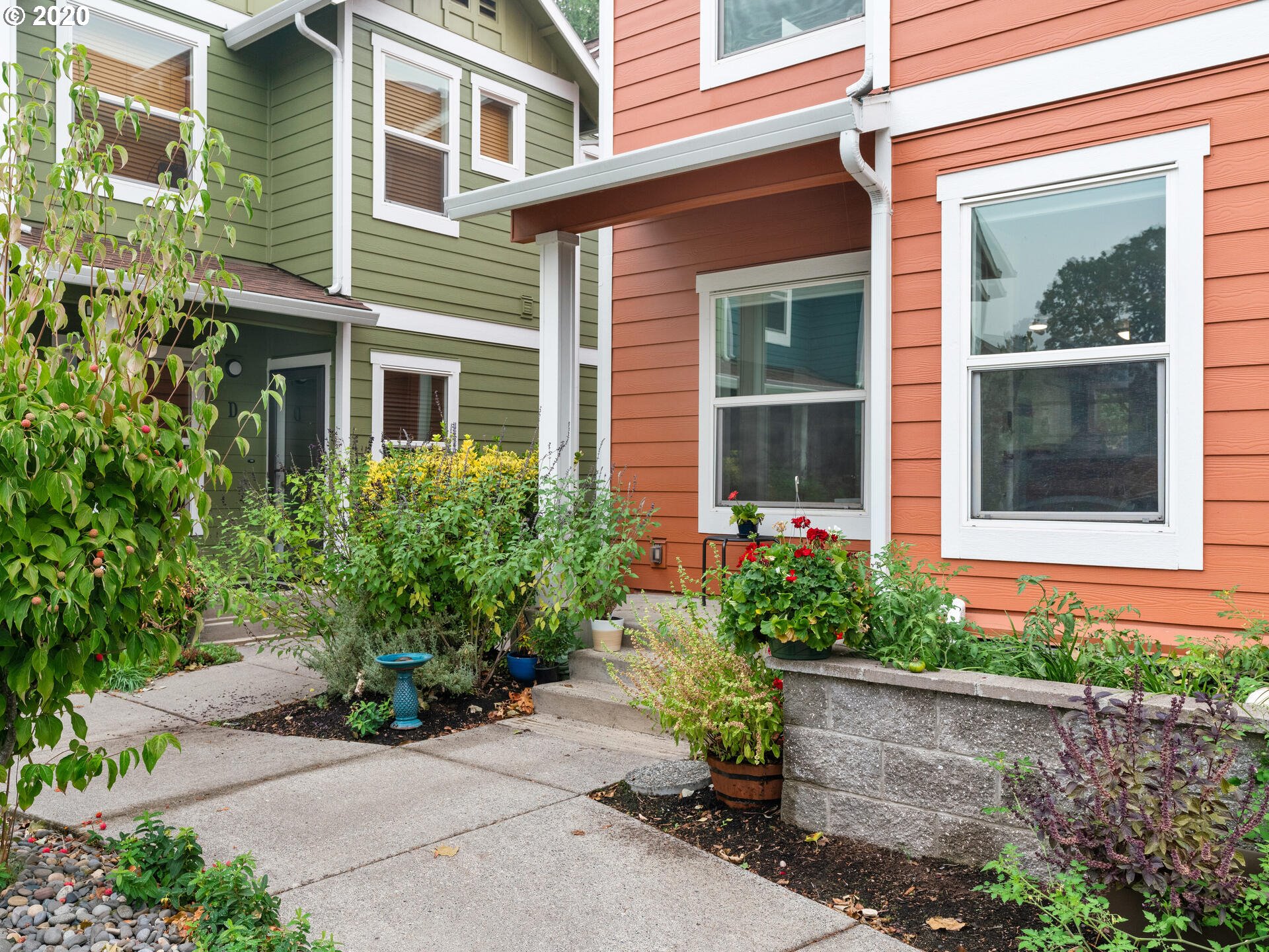 Photo #3: 20316621 Listing 