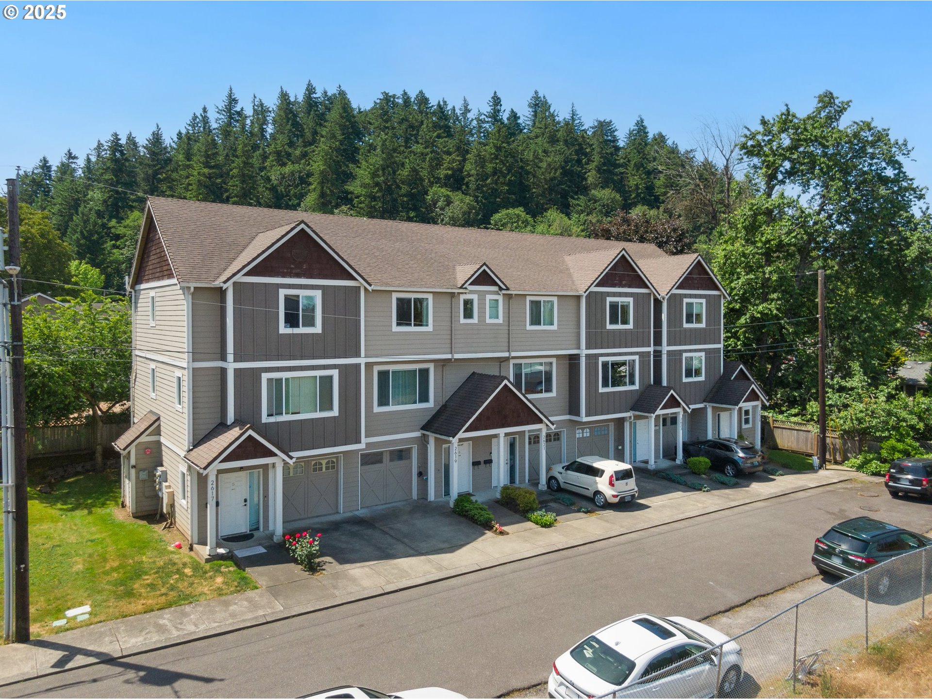 Photo #1: 203225607 Listing: Photo #1