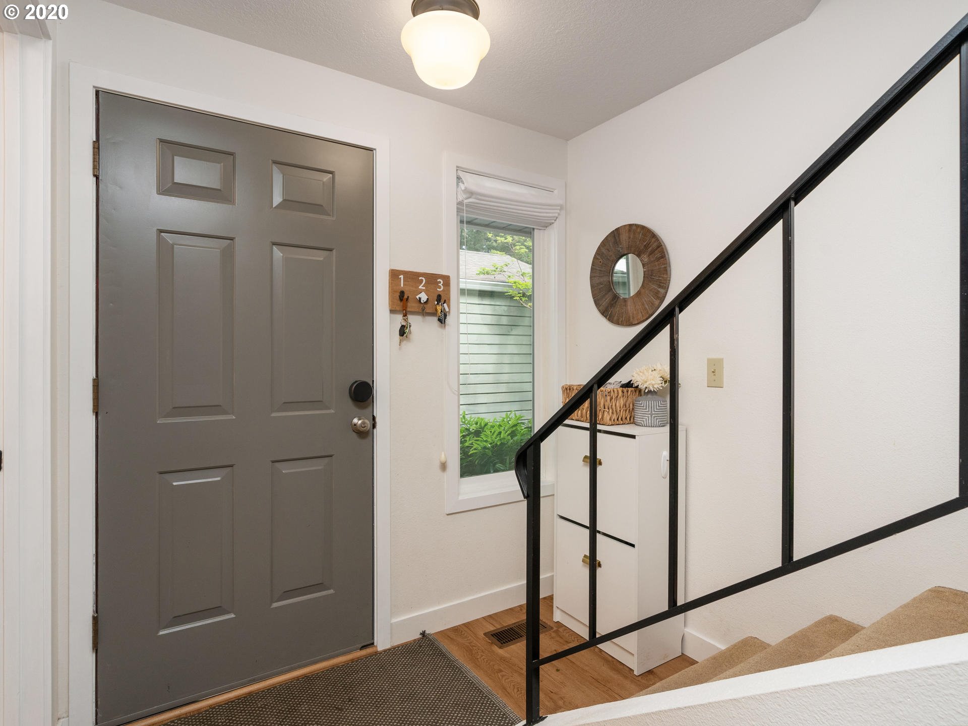 Photo #4: 20325837 Listing 