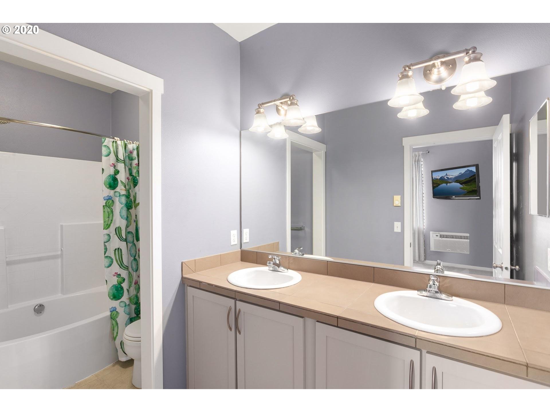 Photo #4: 20330400 Listing 