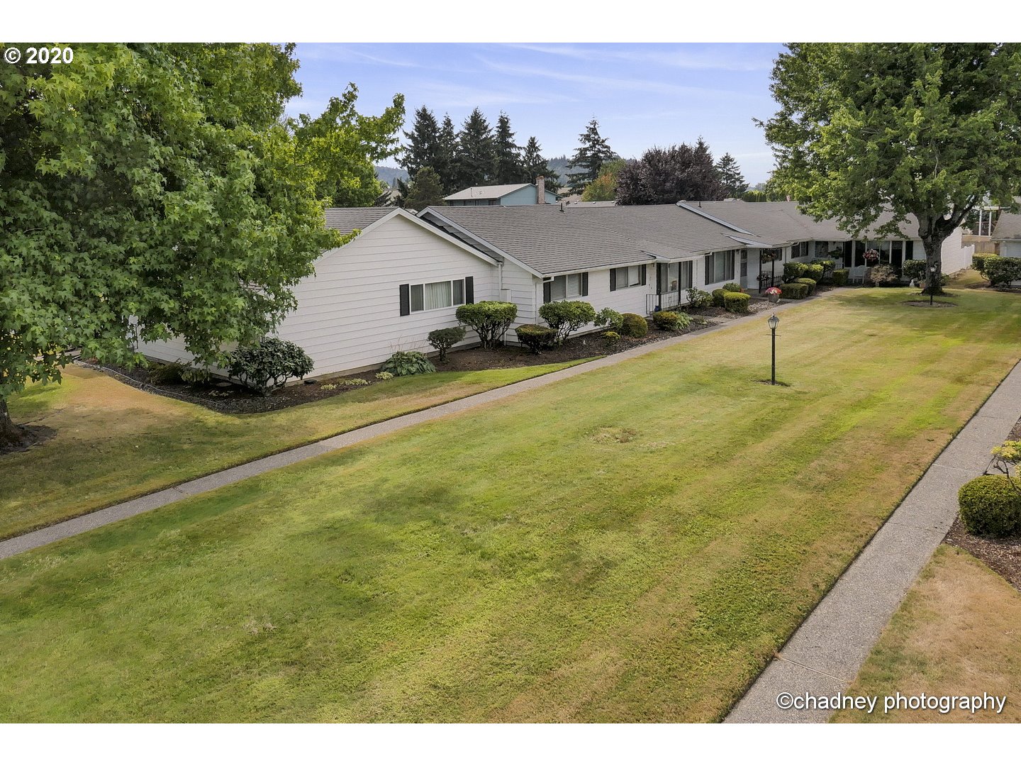 Photo #2: 20331072 Listing 