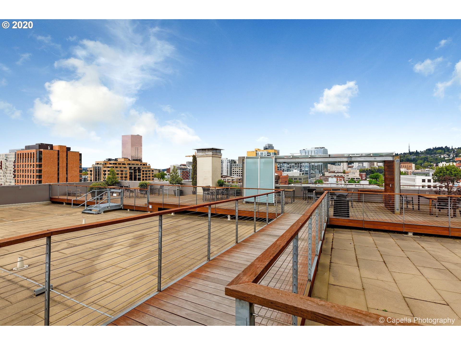 Photo #5: 20334752 Listing 