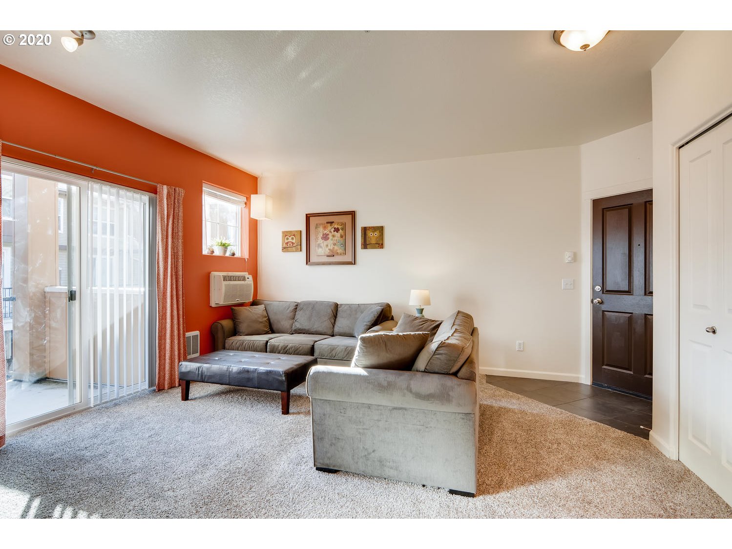 Photo #5: 20337055 Listing 