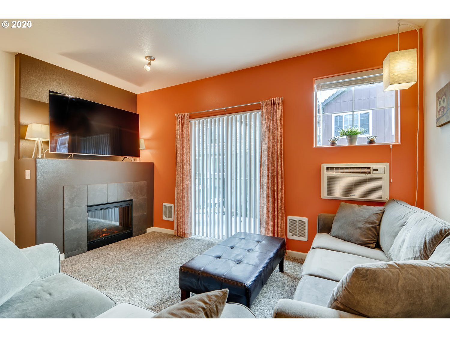 Photo #6: 20337055 Listing 