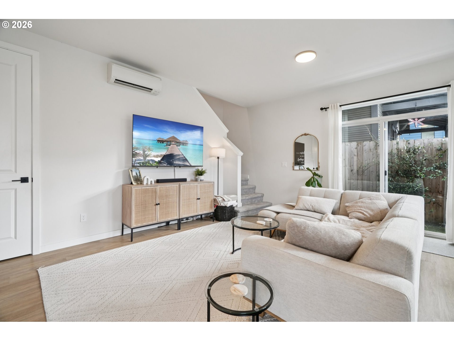 Photo #3: 203467014 Listing: Photo #3