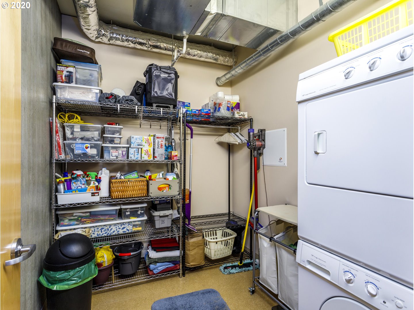 Photo #3: 20346958 Listing 