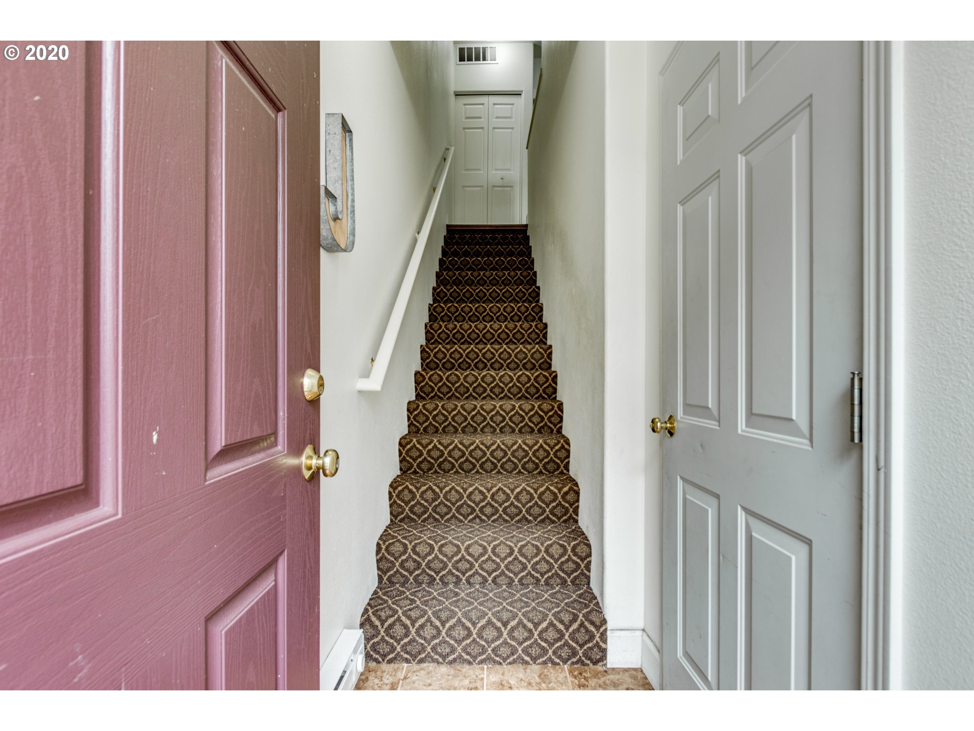 Photo #2: 20354923 Listing 