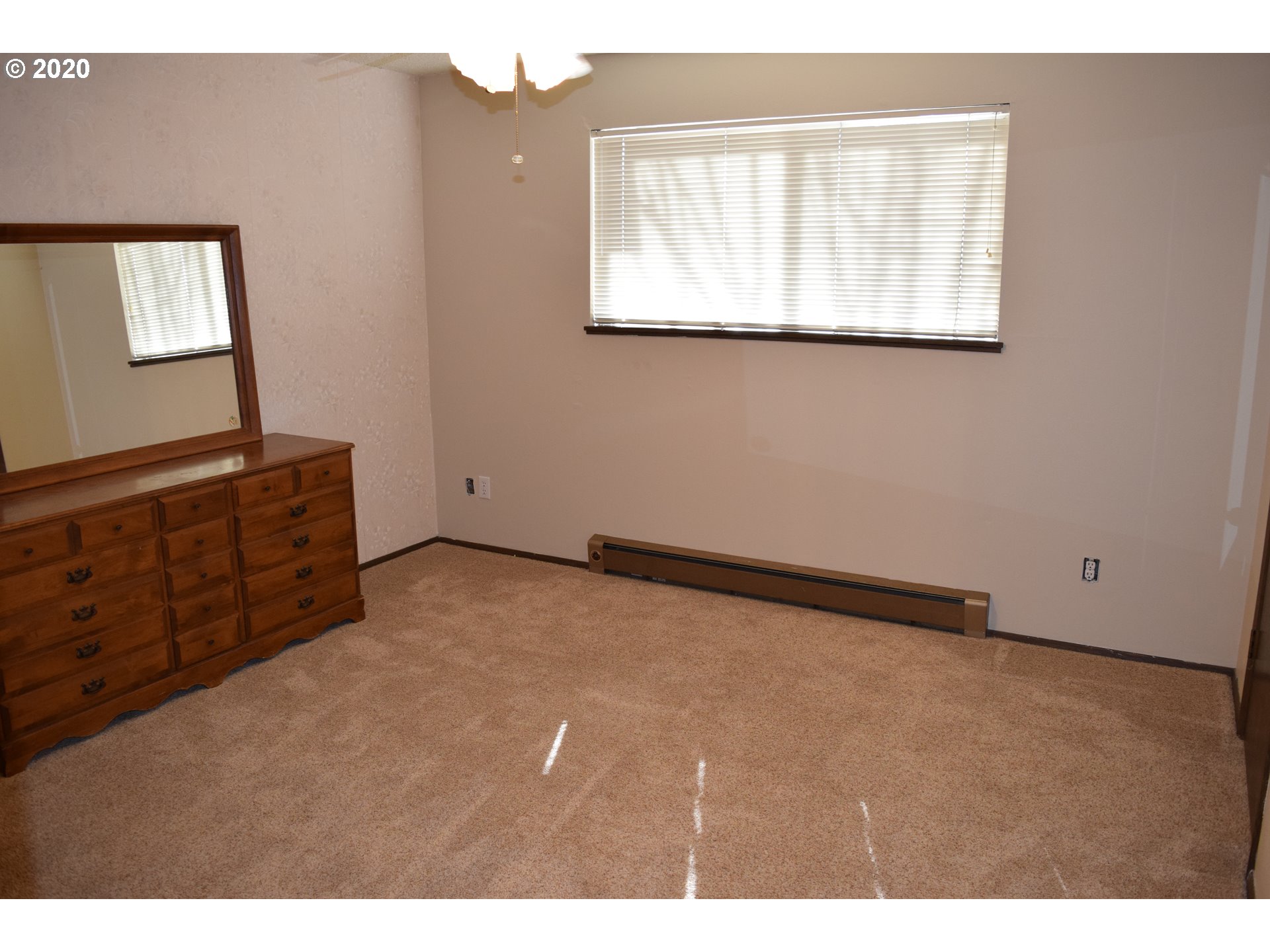 Photo #5: 20354969 Listing 