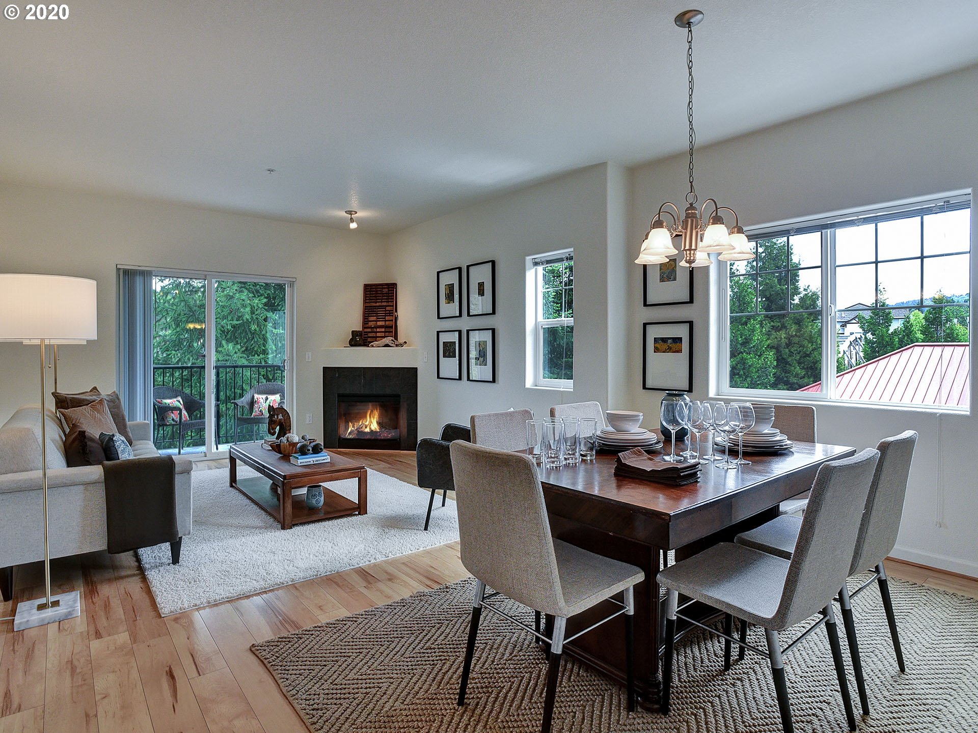 Photo #3: 20359028 Listing 