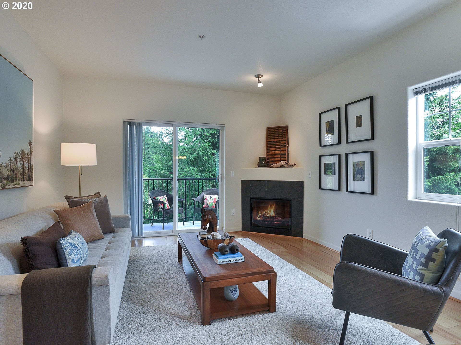 Photo #4: 20359028 Listing 