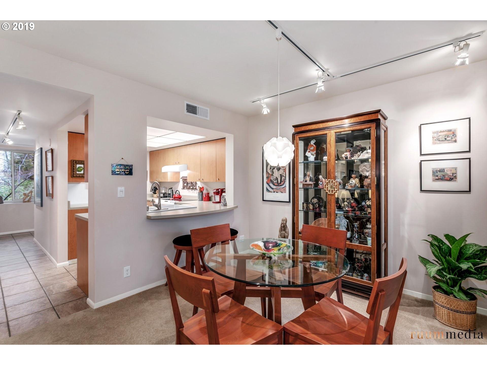 Photo #5: 20360229 Listing 