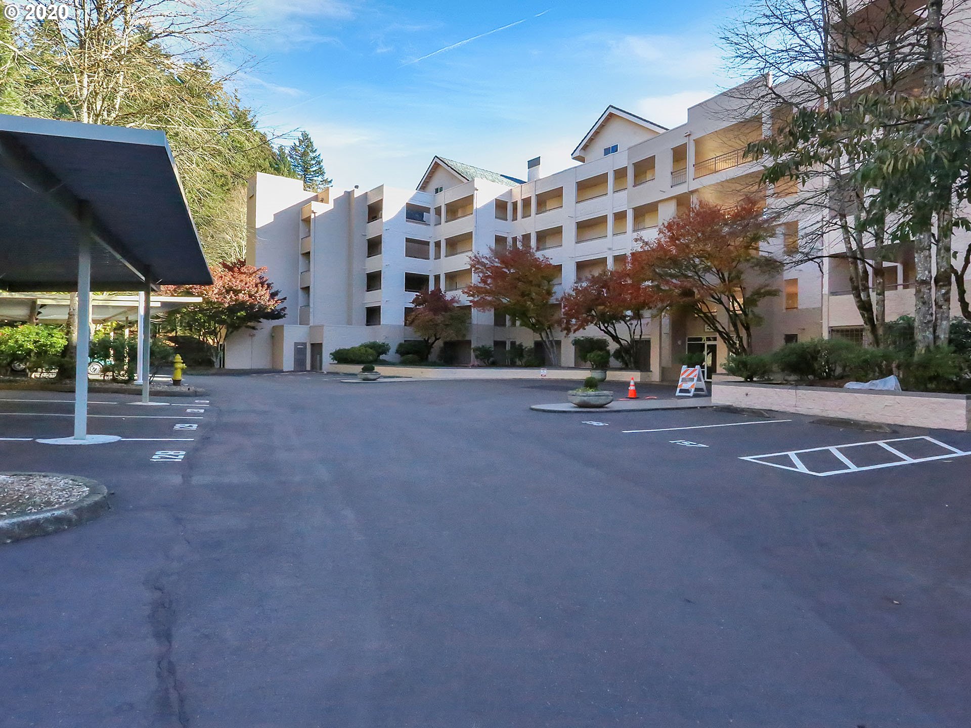 Photo #2: 20369163 Listing 