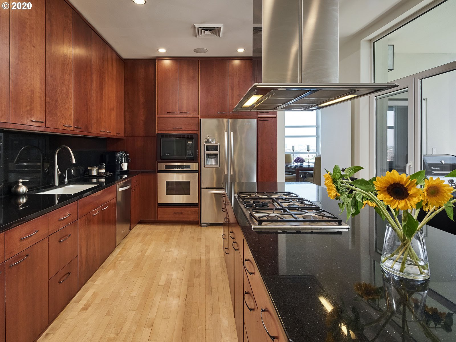 Photo #3: 20375797 Listing 