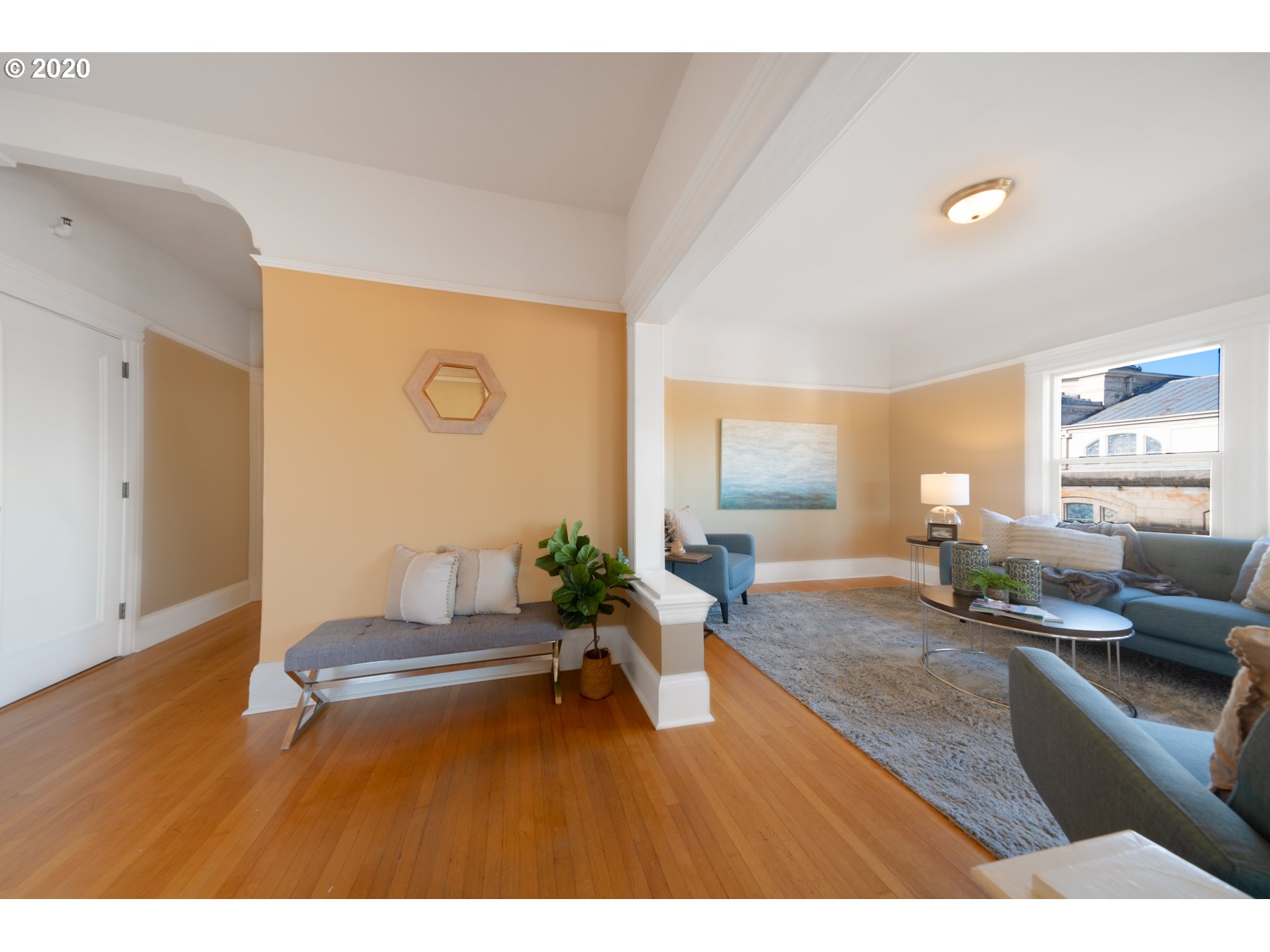 Photo #6: 20376707 Listing 