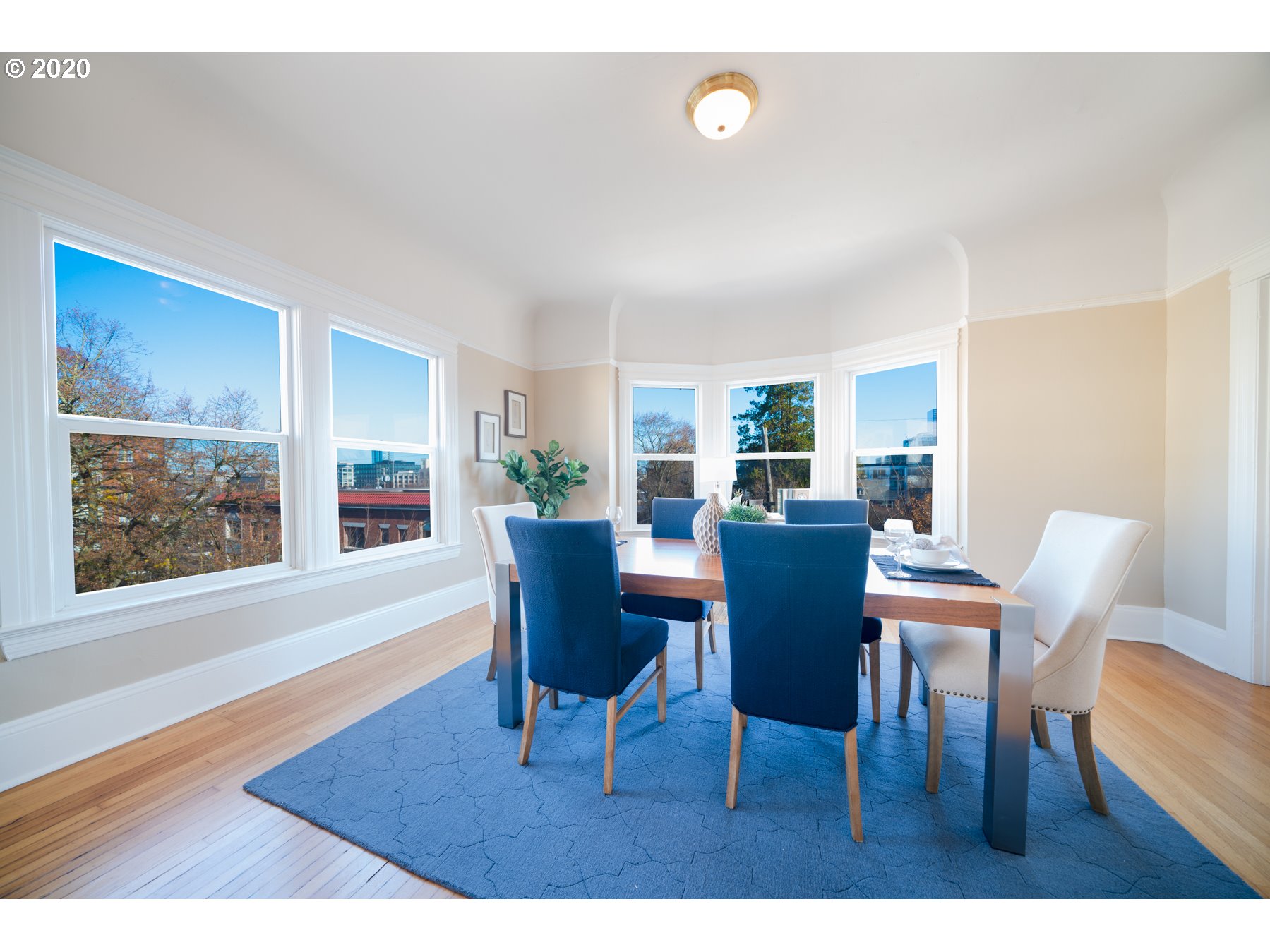 Photo #4: 20376707 Listing 