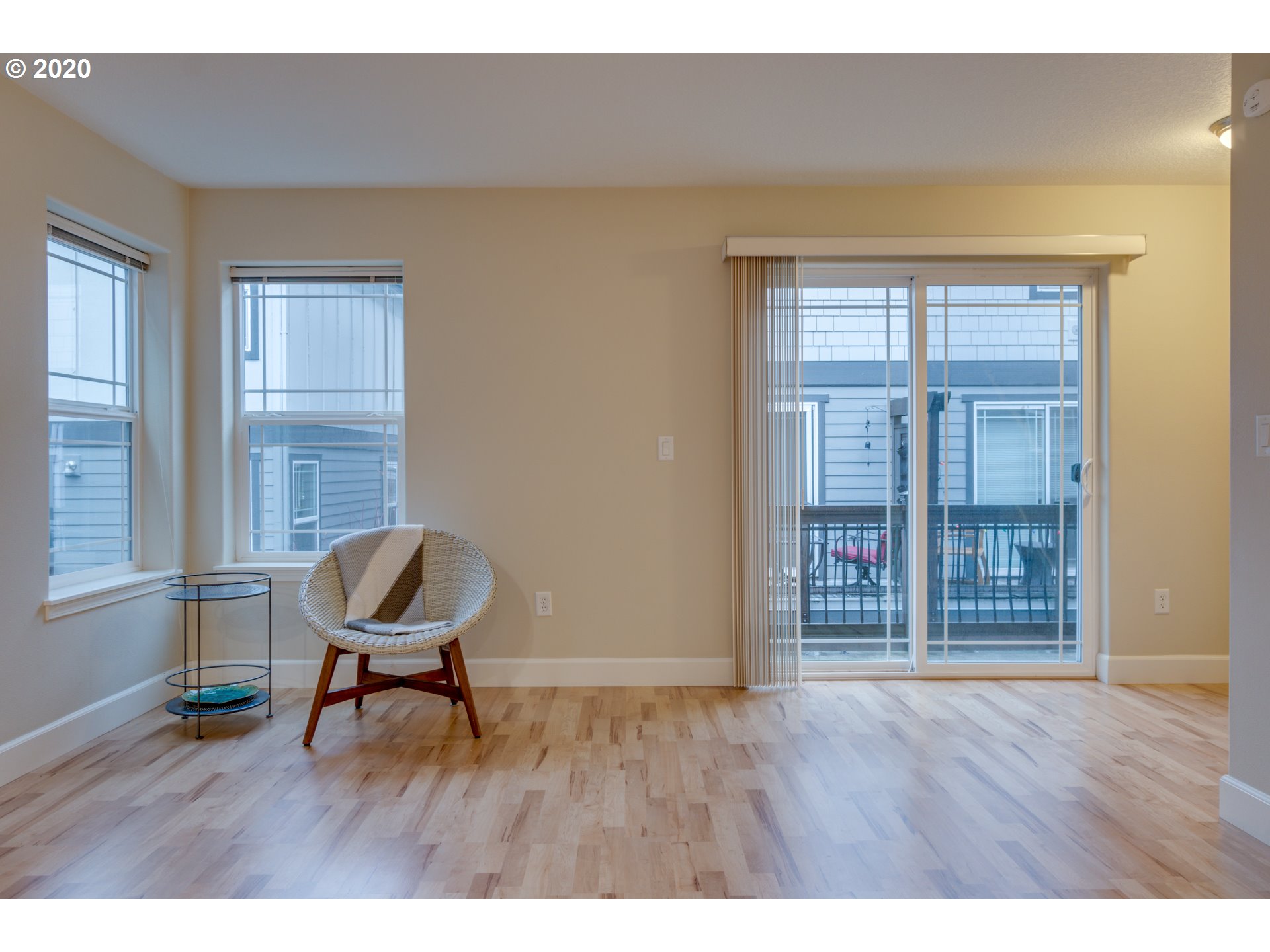 Photo #5: 20379203 Listing 