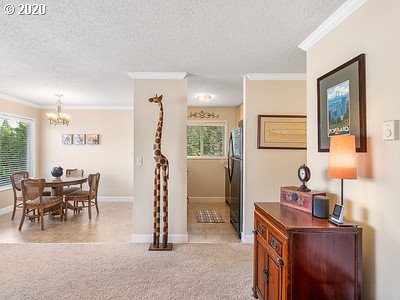 Photo #4: 20382190 Listing 