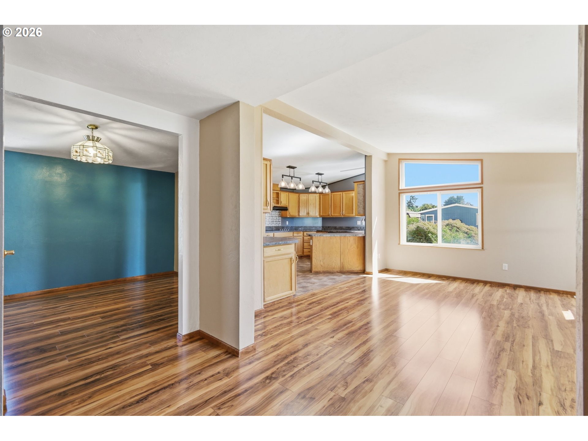 Property photo 5 of 48