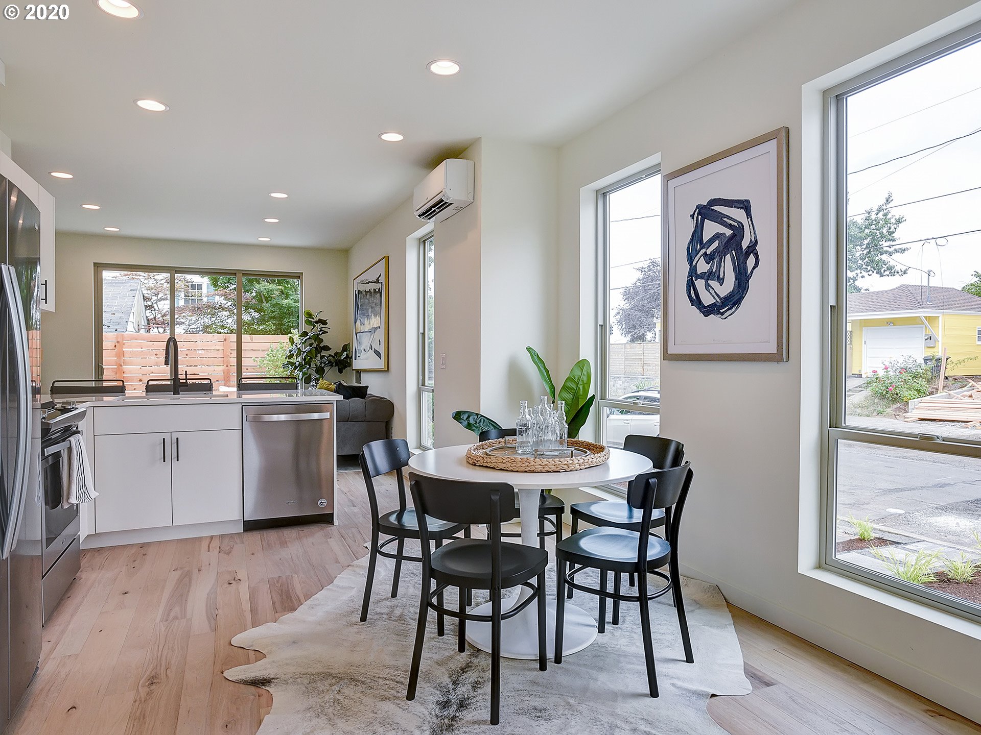 Photo #6: 20383716 Listing 