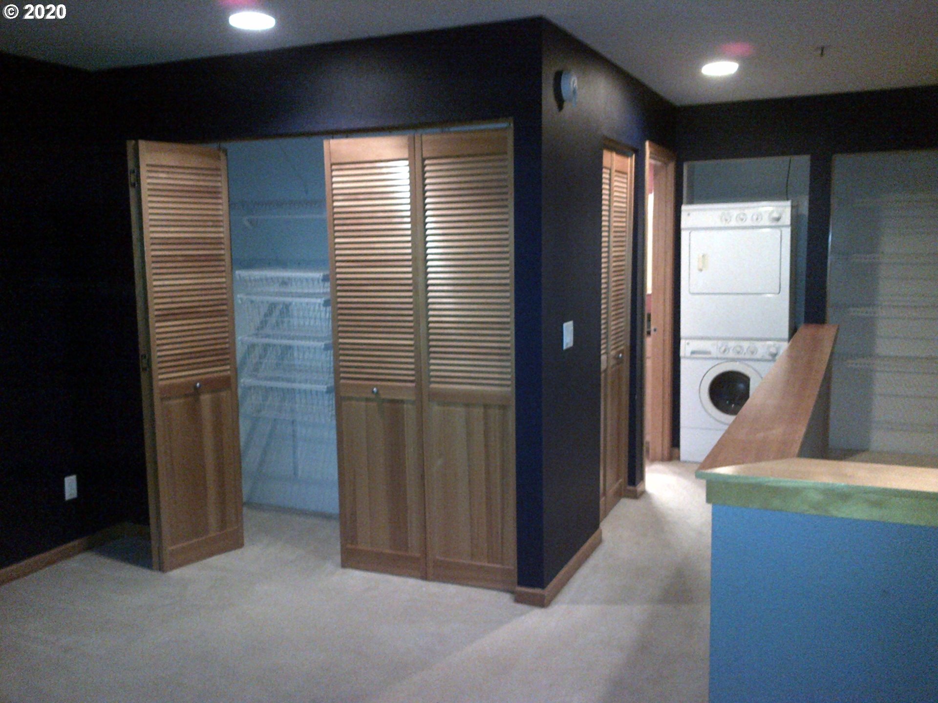 Photo #5: 20384707 Listing 