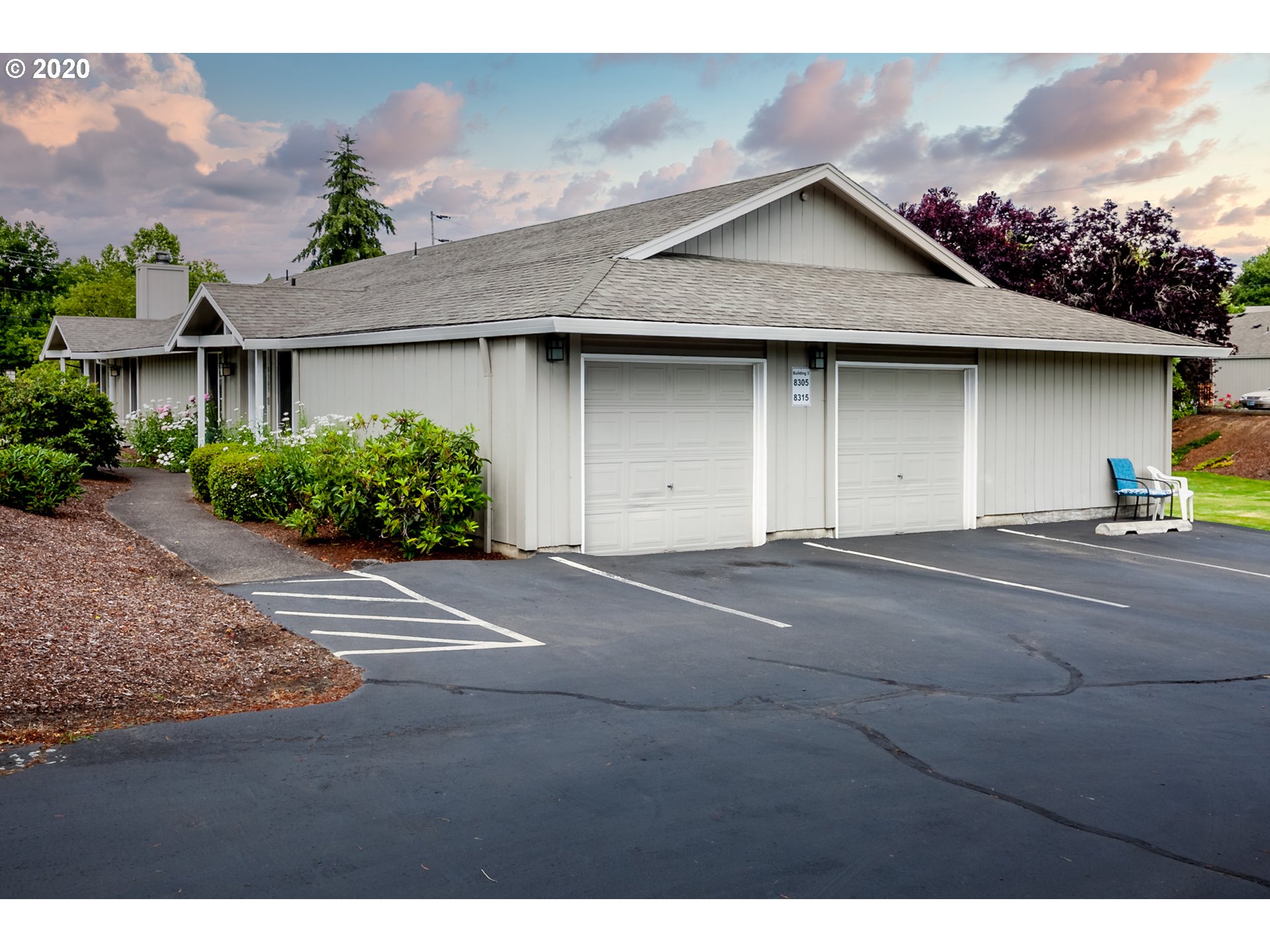 Photo #3: 20385774 Listing 