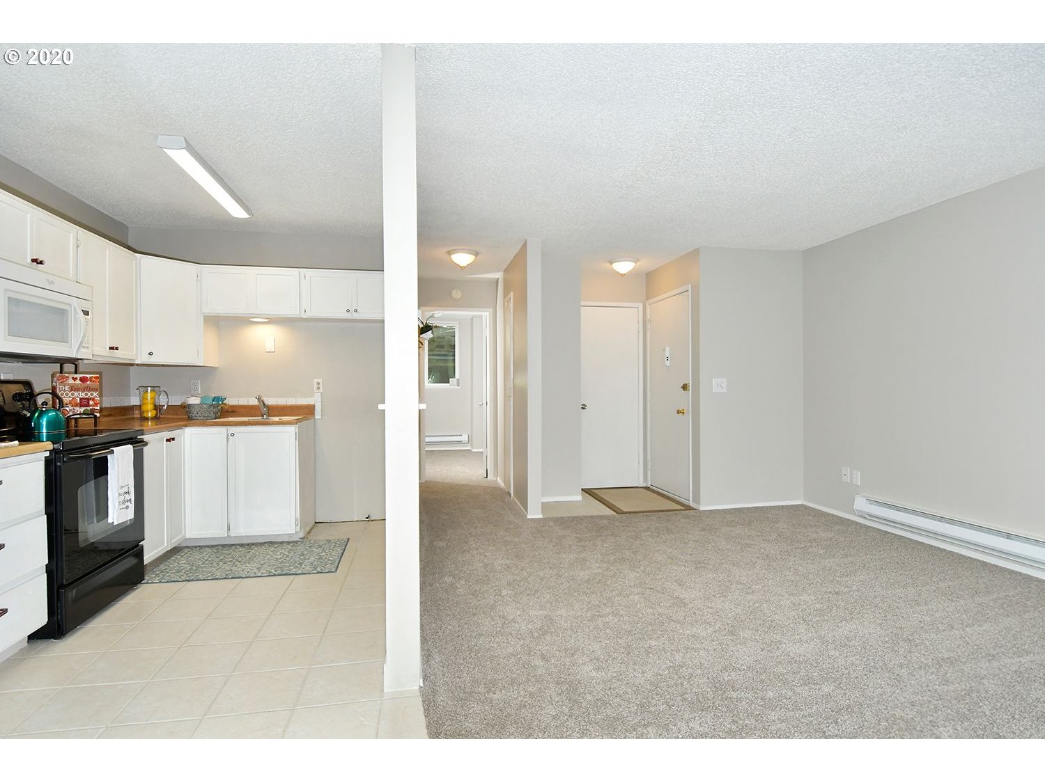 Photo #6: 20386549 Listing 