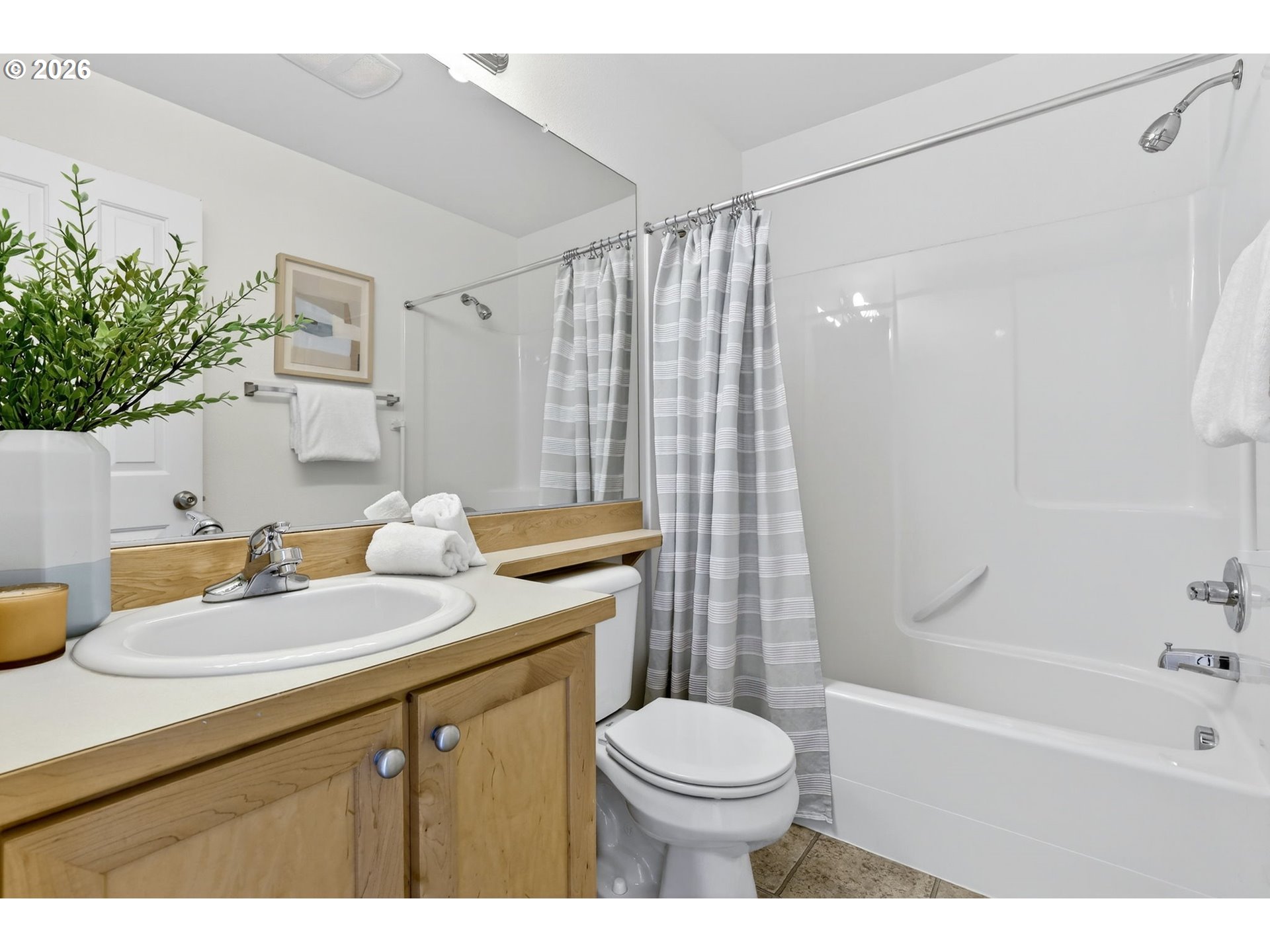 Photo #12: 203889066 Listing: Photo #12