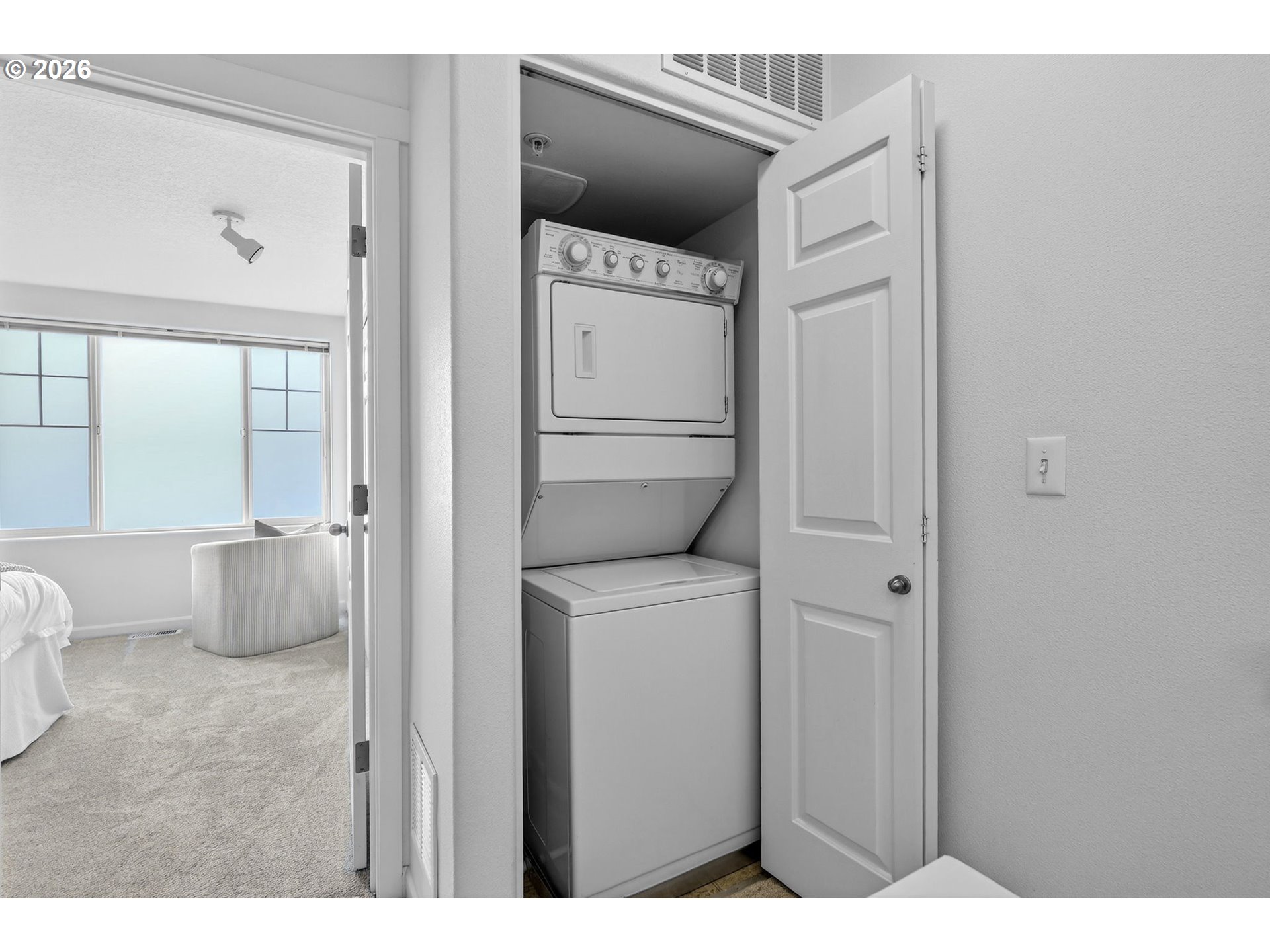 Photo #11: 203889066 Listing: Photo #11