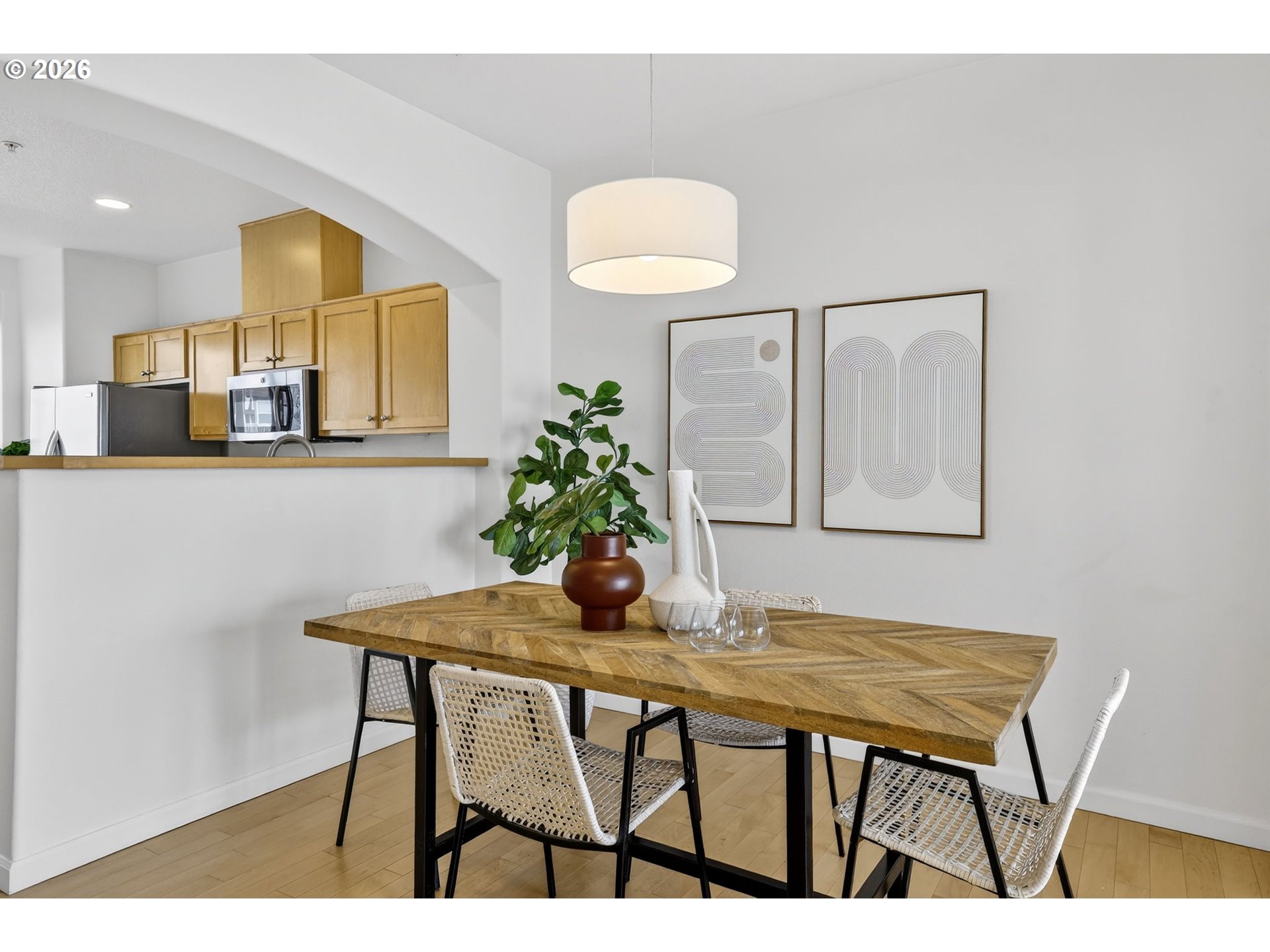 Photo #5: 203889066 Listing: Photo #5