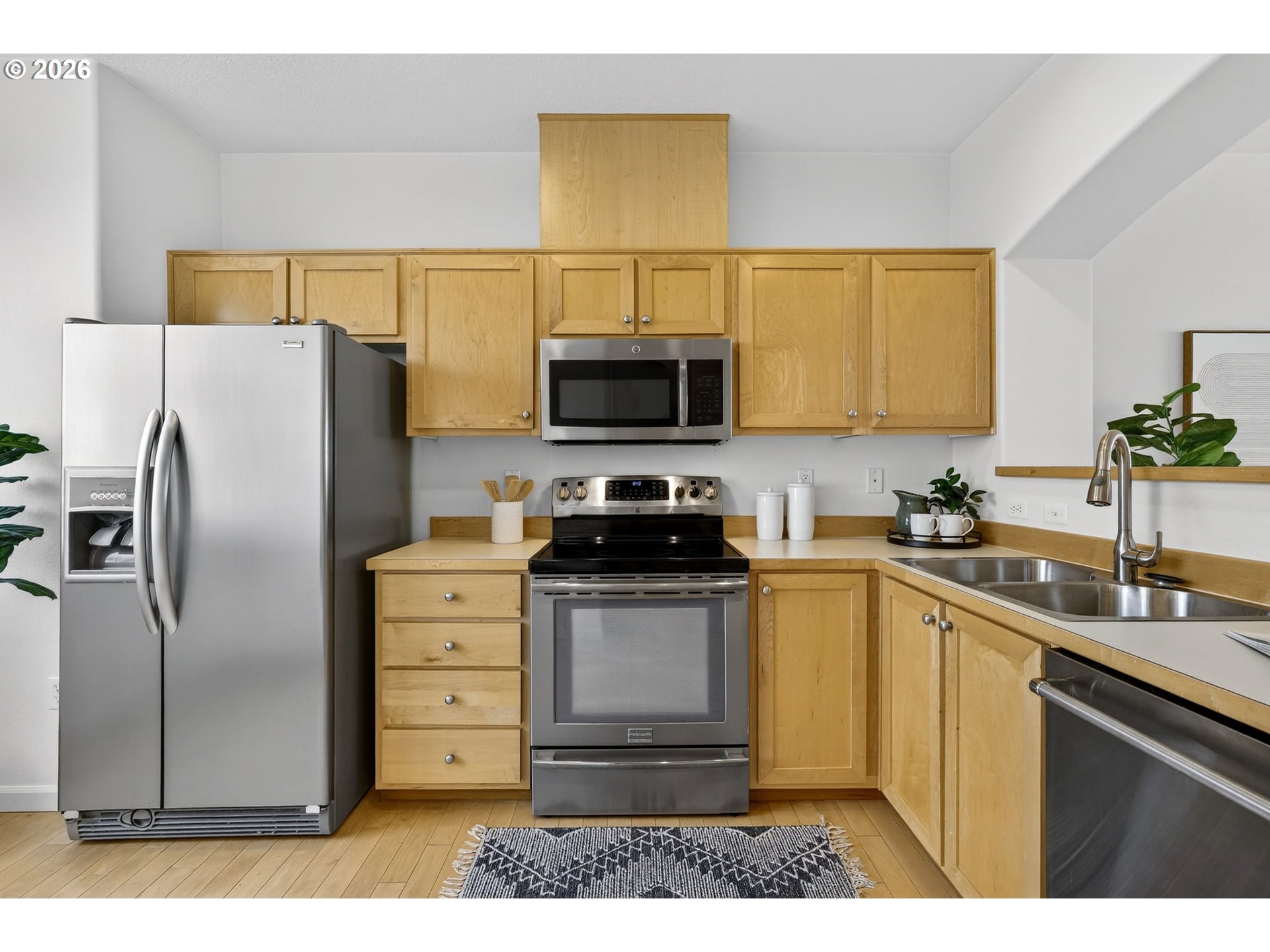 Photo #8: 203889066 Listing: Photo #8