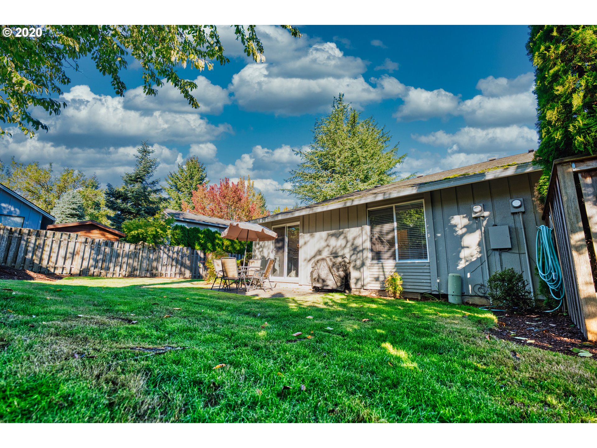 Photo #3: 20389287 Listing 