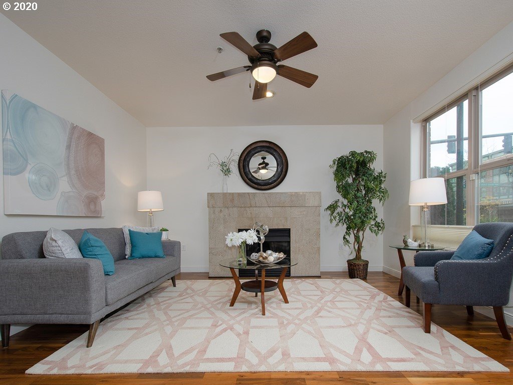Photo #6: 20401722 Listing 