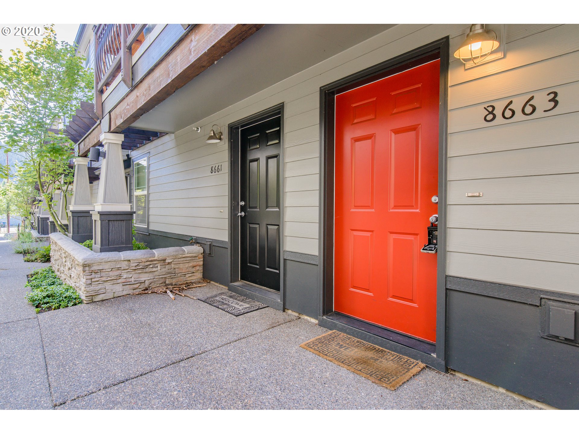 Photo #2: 20402979 Listing 