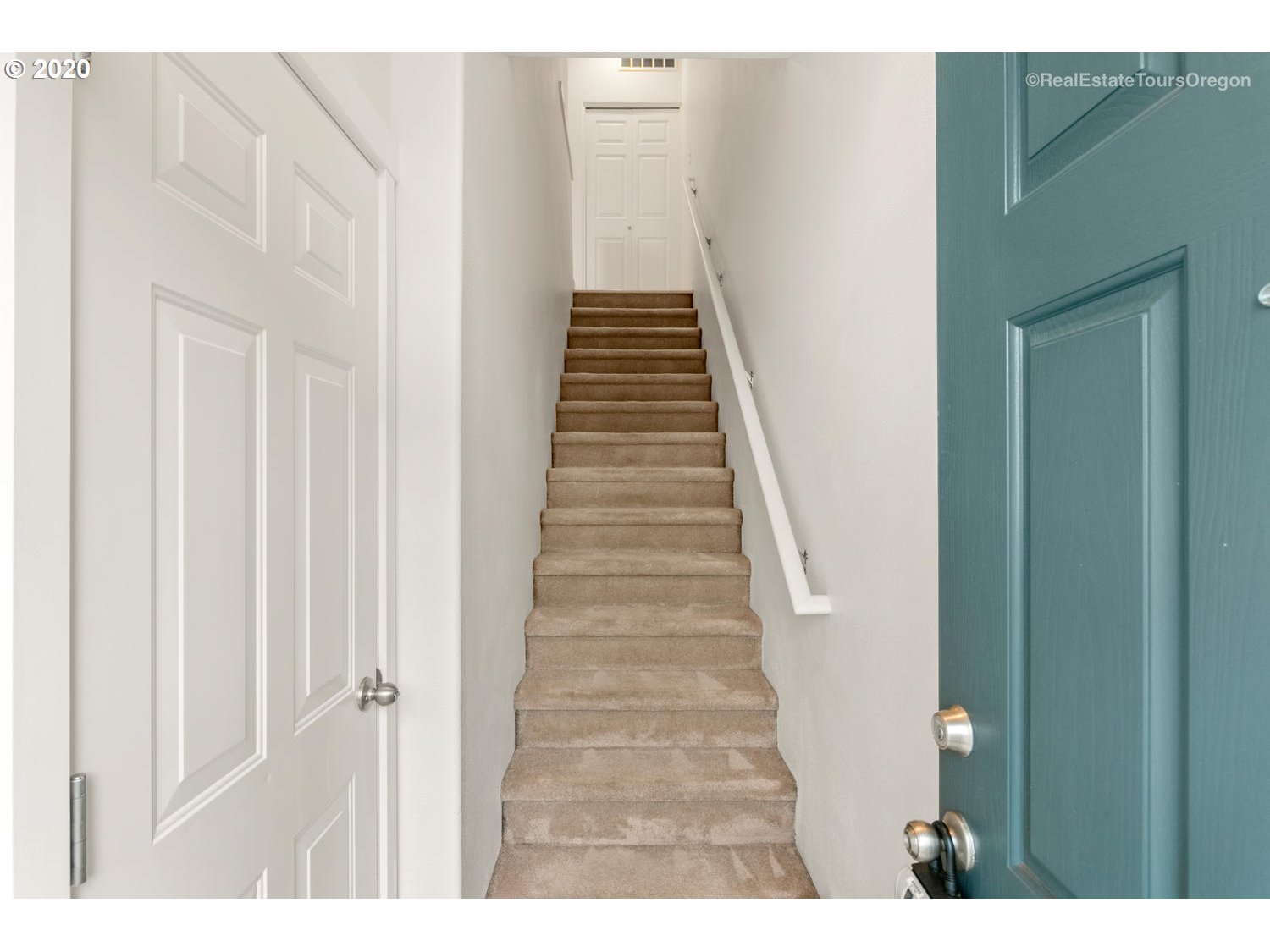 Photo #4: 20405825 Listing 