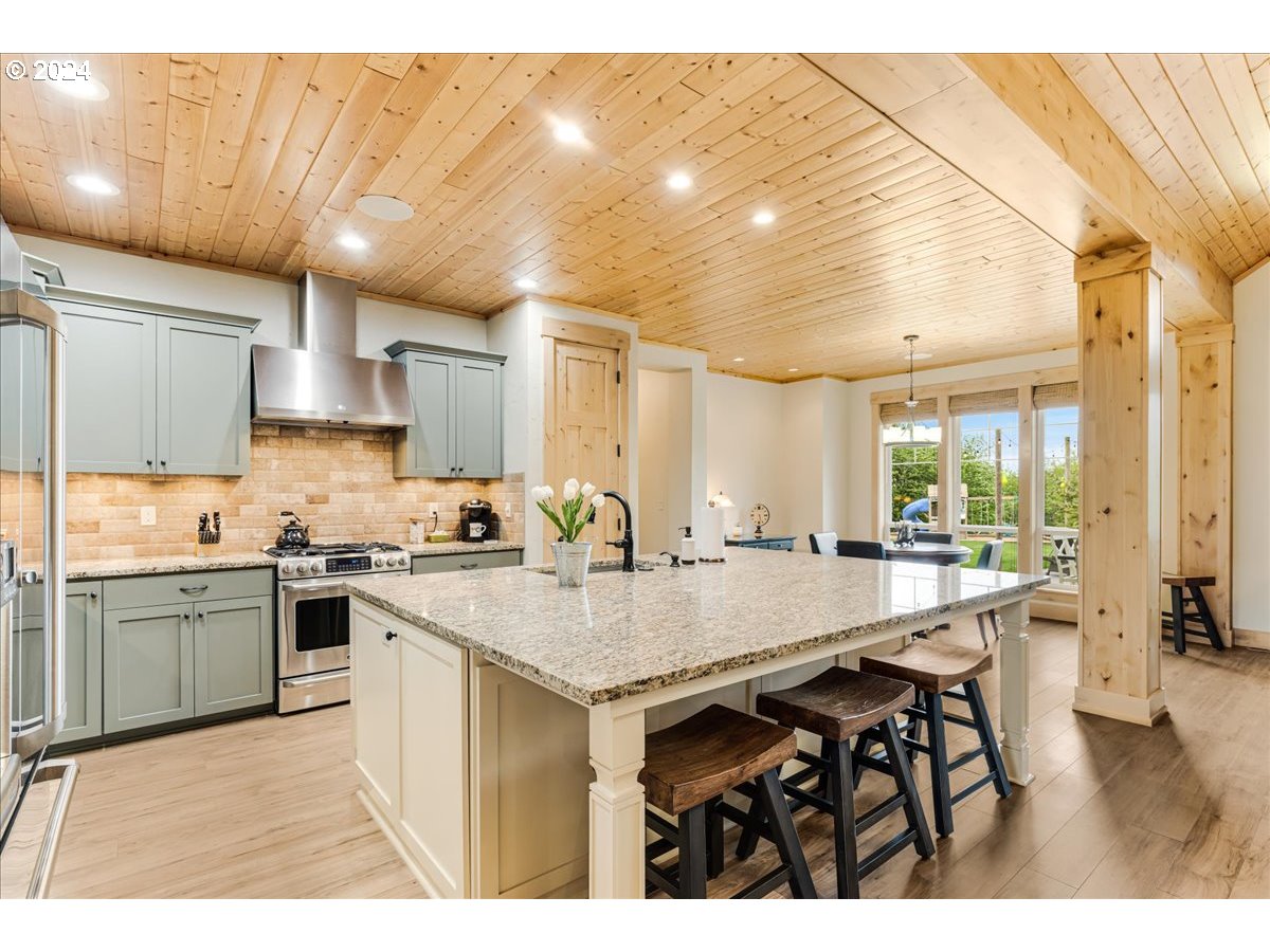 21501 SW NICHOLAS VIEW DR, Sherwood, OR, 97140