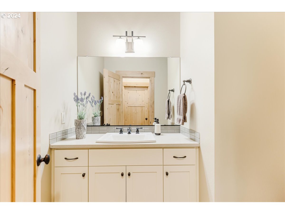21501 SW NICHOLAS VIEW DR, Sherwood, OR, 97140
