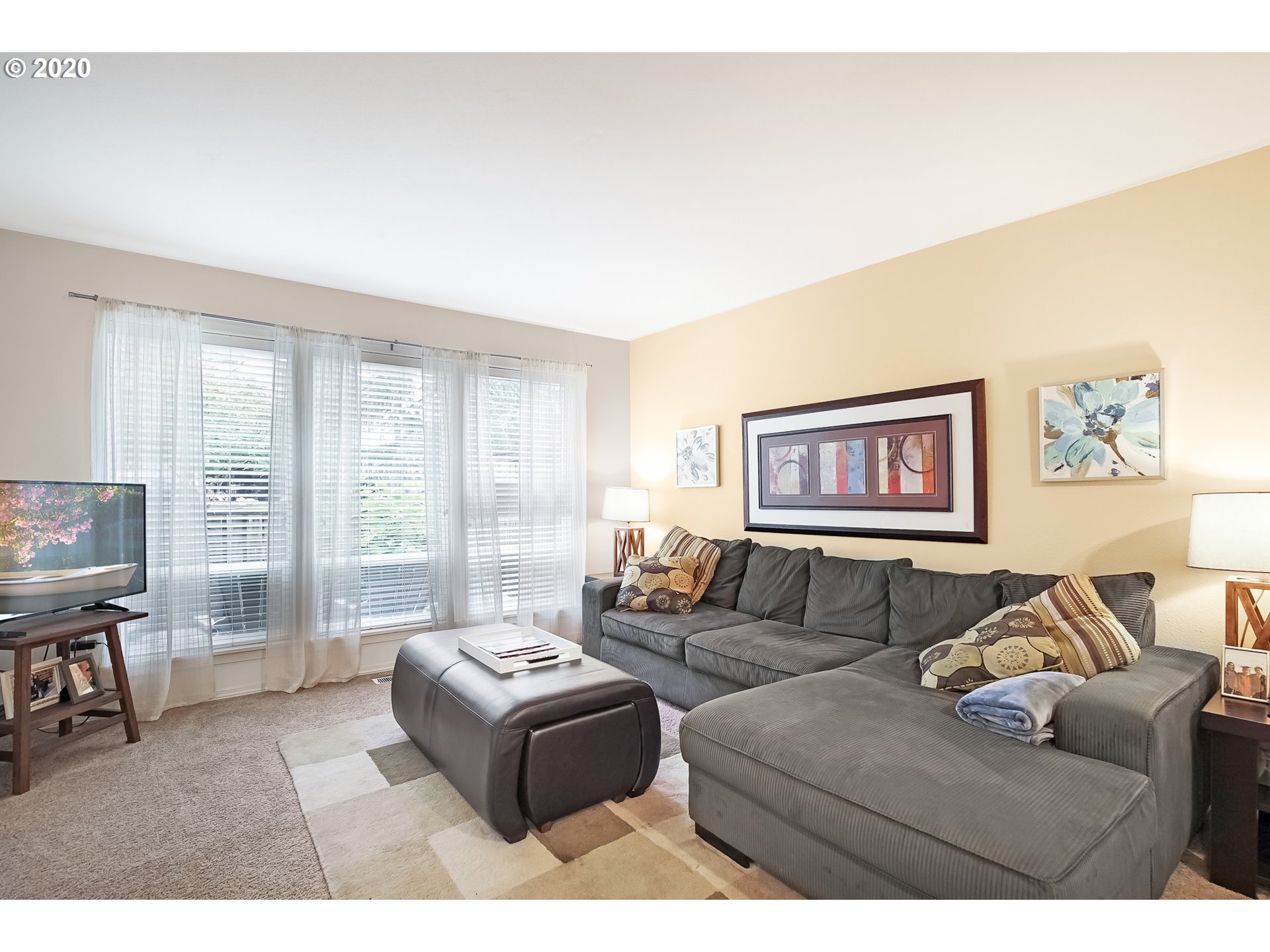 Photo #5: 20424338 Listing 