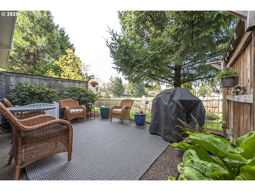 Photo #4: 20424383 Listing 