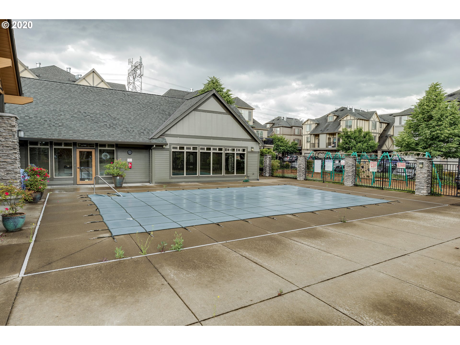 Photo #2: 20426047 Listing 