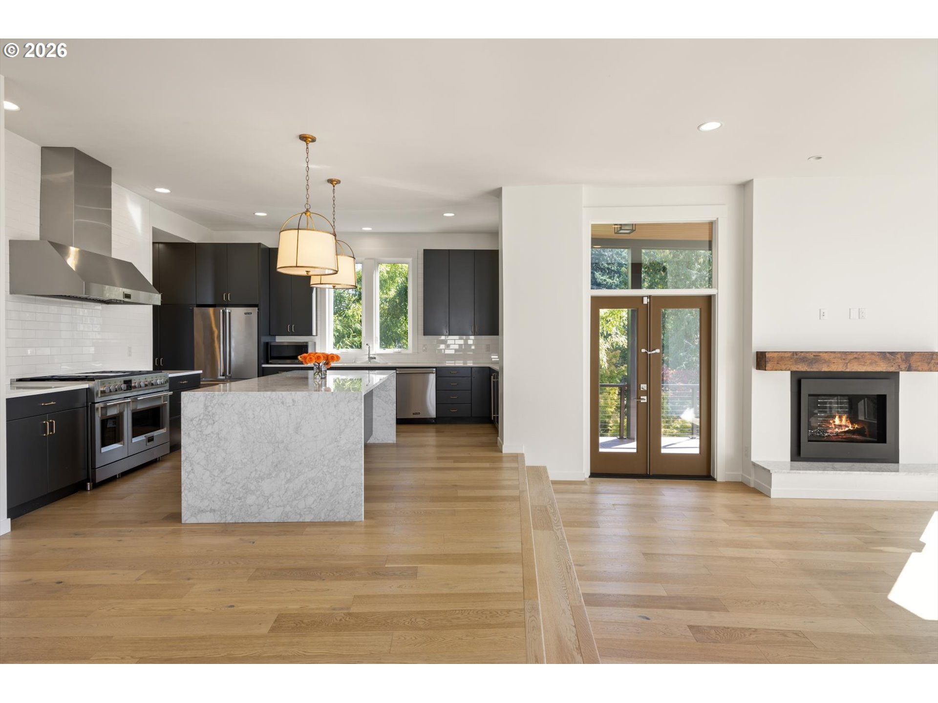 3718 SW HILLSIDE DR, Portland, OR, 97221