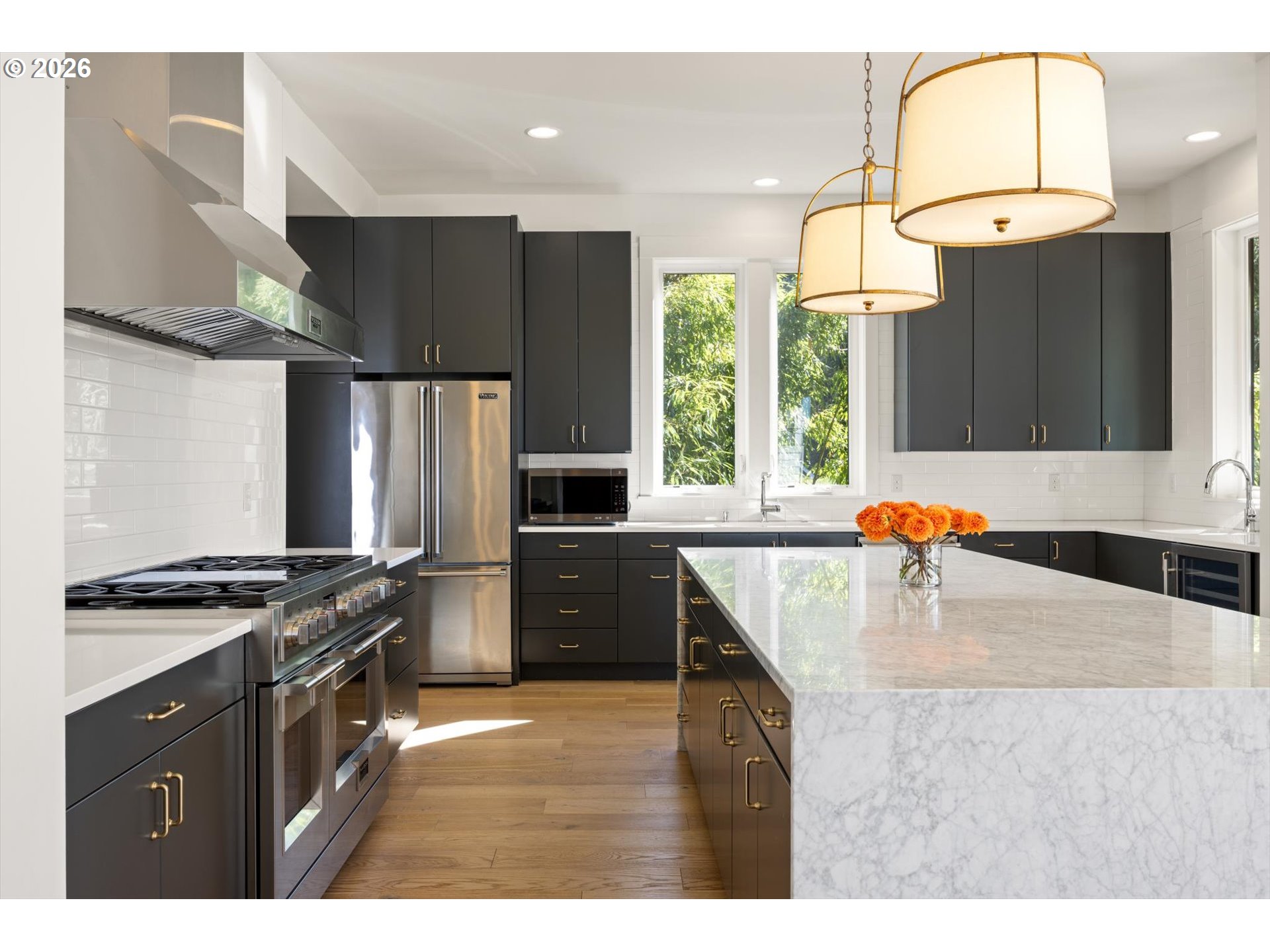 3718 SW HILLSIDE DR, Portland, OR, 97221