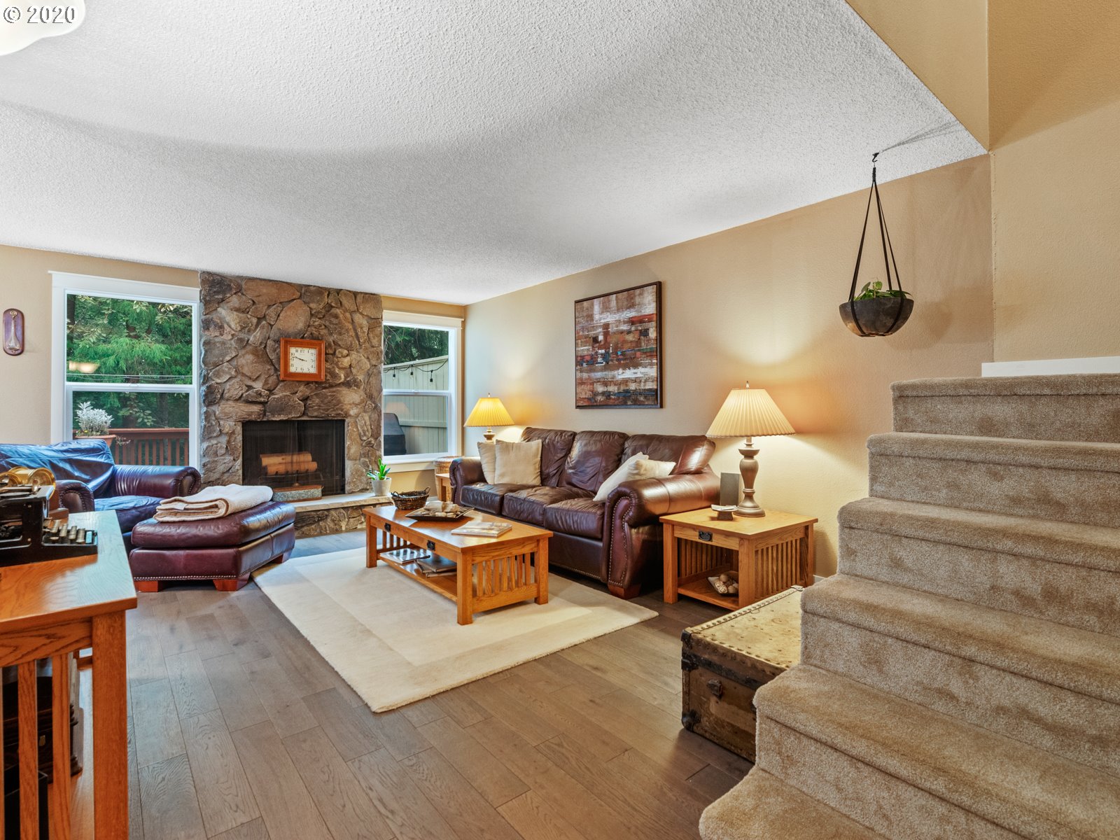 Photo #2: 20428620 Listing 