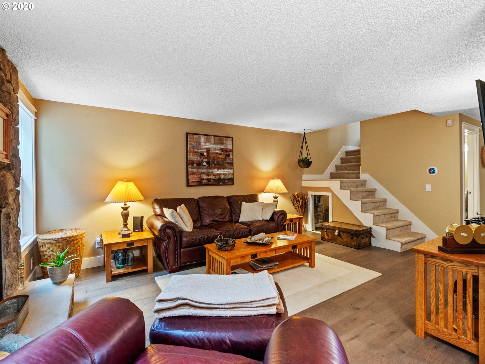 Photo #3: 20428620 Listing 