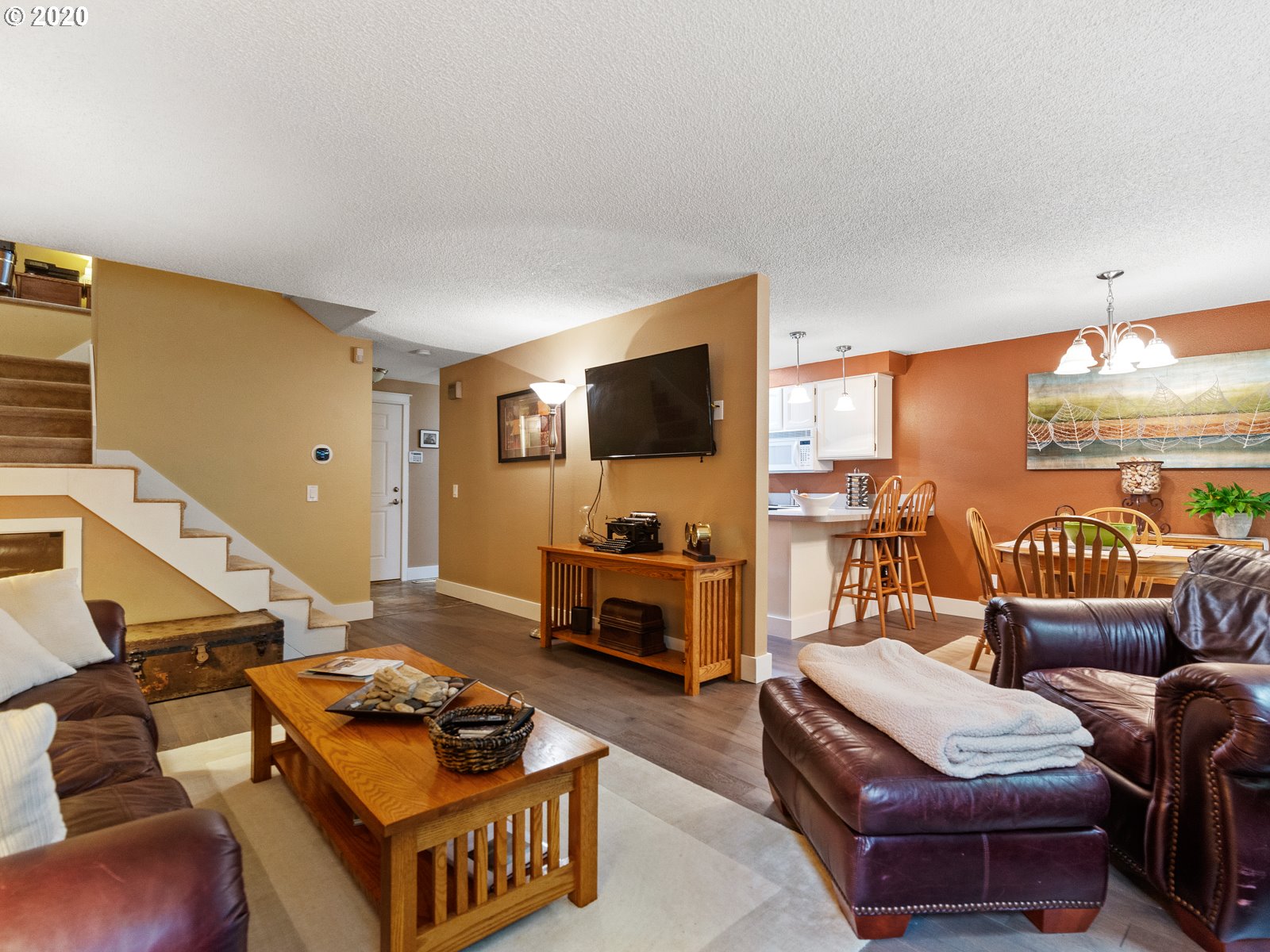 Photo #5: 20428620 Listing 