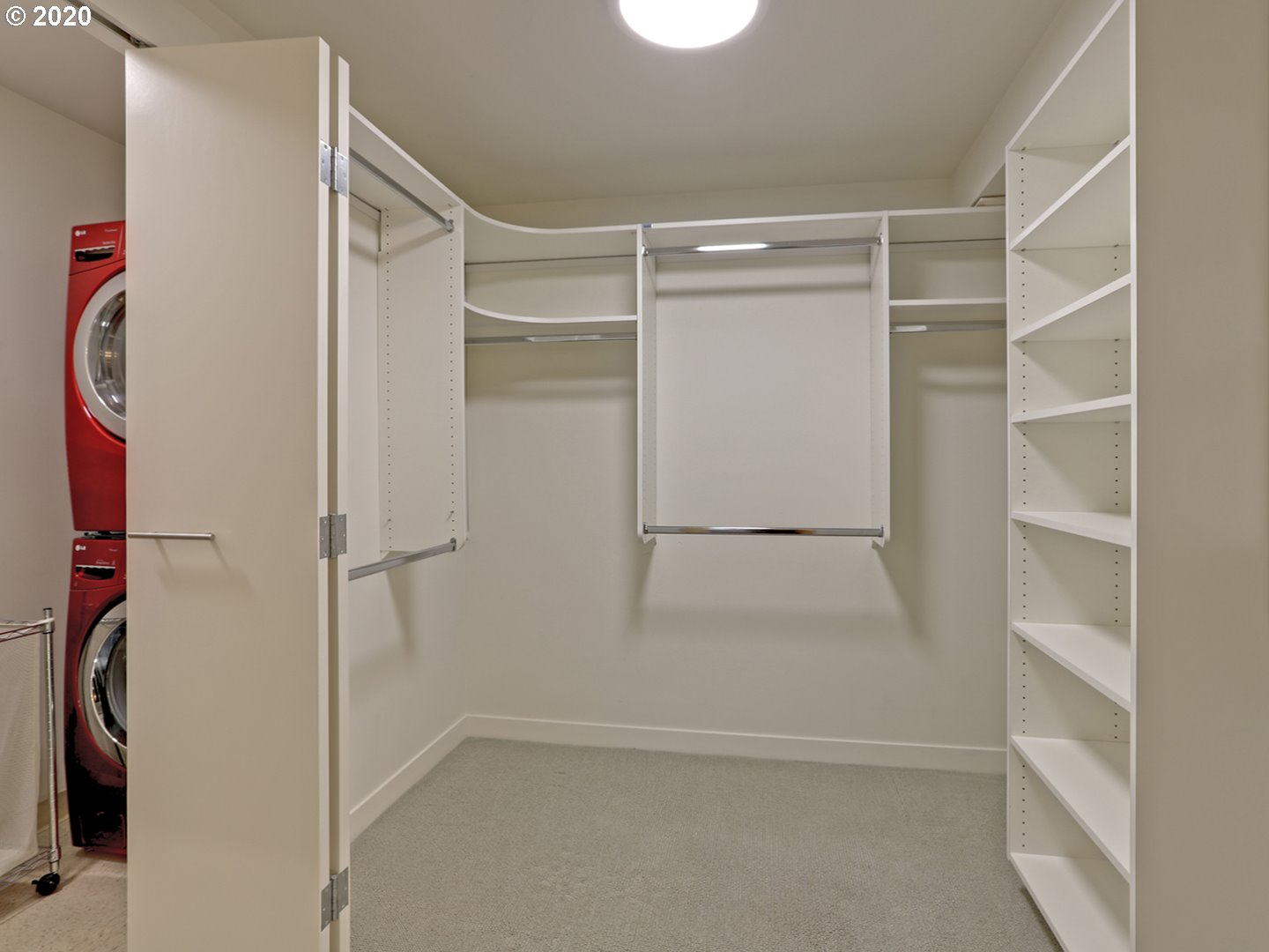 Photo #3: 20430020 Listing 