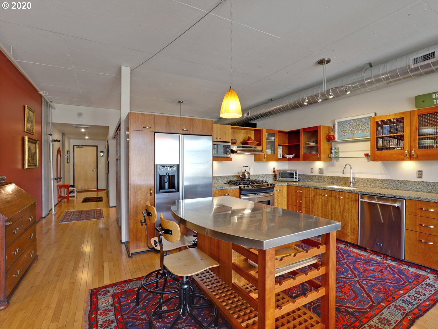 Photo #3: 20432685 Listing 