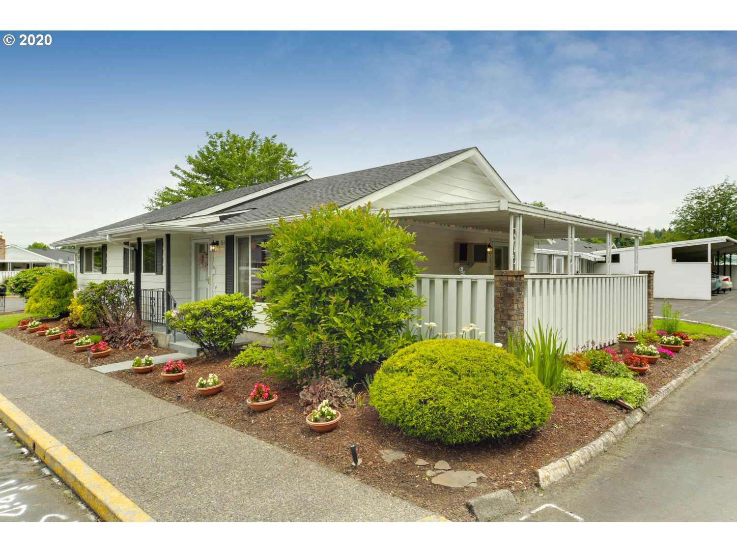 MLS: 20435283 Condo For Sale